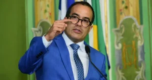 PT pede prisão de prefeito de Salvador Bruno Reis por reter linhas de ônibus durante votação