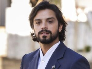 Rodrigo Simas já tem novo trabalho garantido na Globo após A Nobreza do Amor