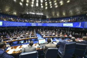 Senado vai votar PEC do fim da escala 6×1 com decisão que pode mudar mercado de trabalho brasileiro