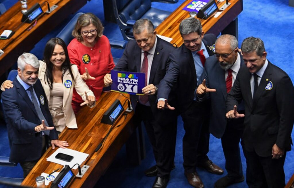 Senado aprova redução da jornada para 40 horas e escala 5×2: história marcada no Brasil