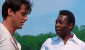 Sylvester Stallone relembra encontro memorável com Pelé: “Quebrou meu dedo”