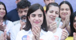 Mãe de Tabata Amaral sofre acidente grave durante campanha e está internada na UTI