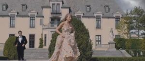 Castelo do clipe ‘Blank Space’ de Taylor Swift é leiloado por R$ 385 milhões