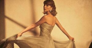 Taylor Swift volta aos palcos com banda após quase 2 anos de afastamento