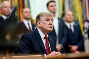 Trump bate recorde de desaprovação com 66% a duas semanas das eleições