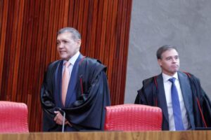 TSE apresenta dados conflitantes sobre mudança de locais de votação antes do segundo turno