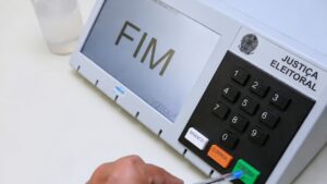 TSE explica falha que pausou divulgação de votos e descarta suspeita de fraude nas eleições