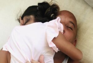 Vin Diesel publica foto rara com filha caçula e surpreende fãs: ‘O papel que me completa’